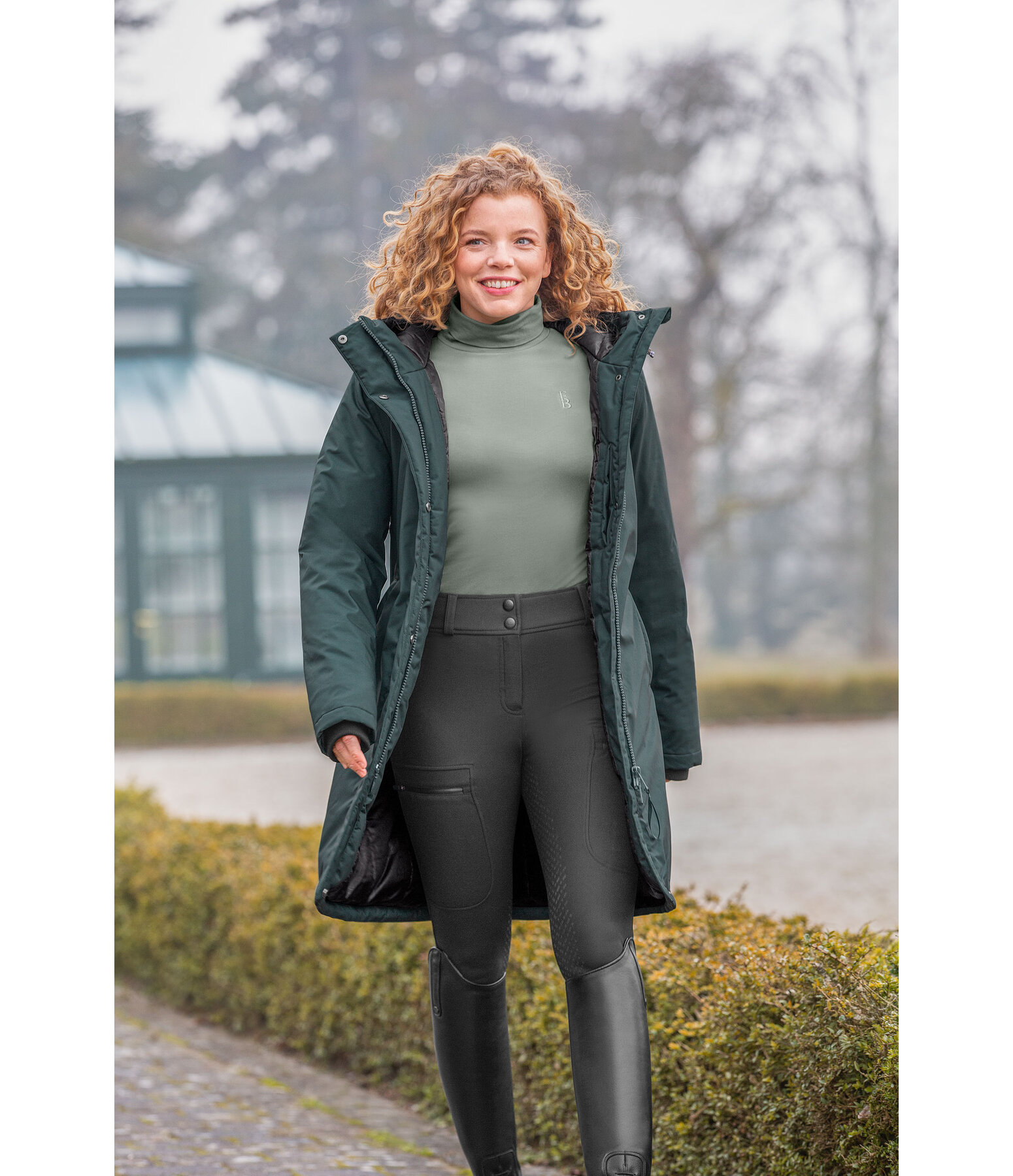 rijmantel Amelie met capuchon