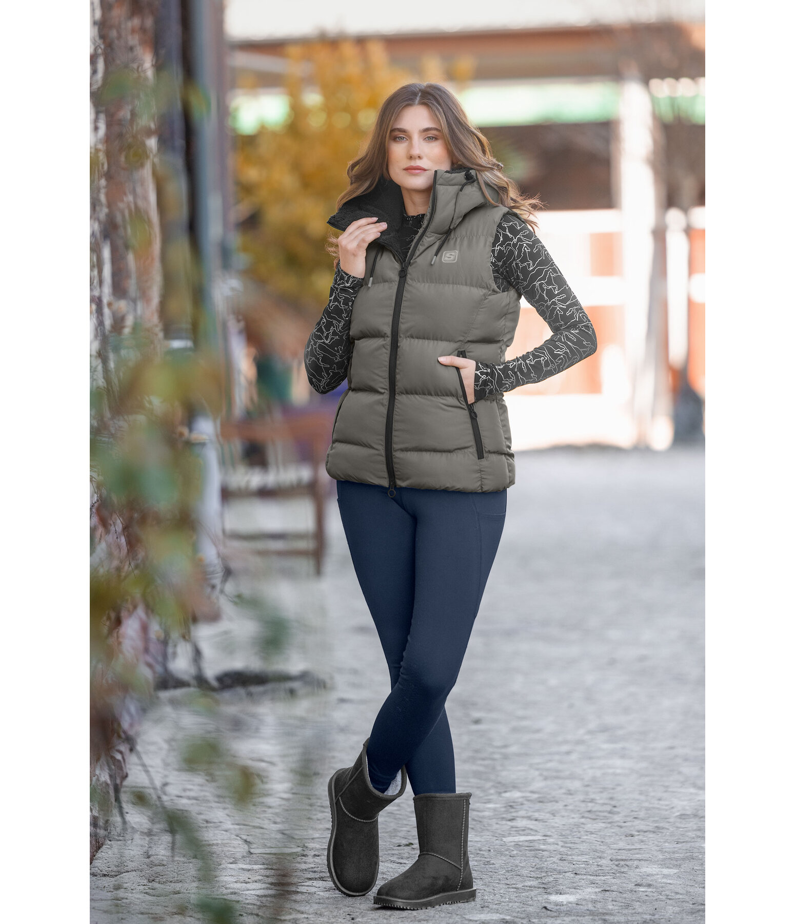 bodywarmer Mira III met capuchon