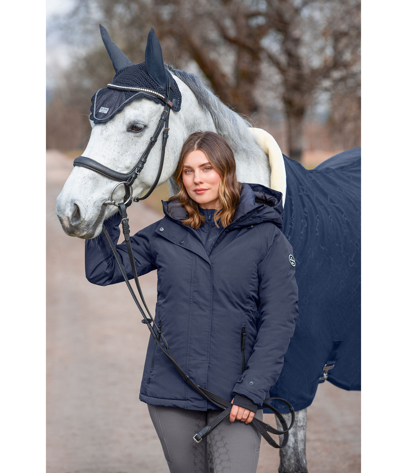 functionele jas Sara met capuchon