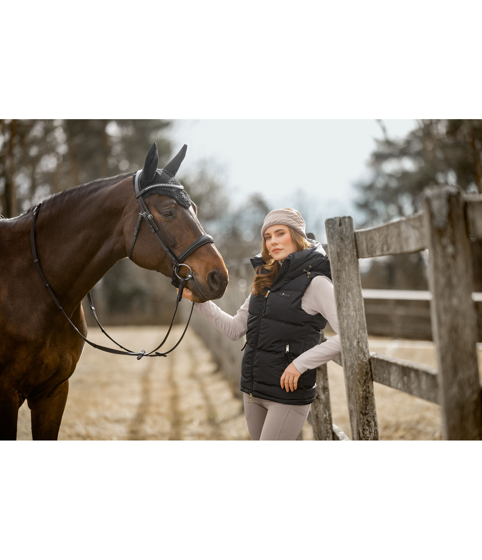 bodywarmer Kaya met capuchon