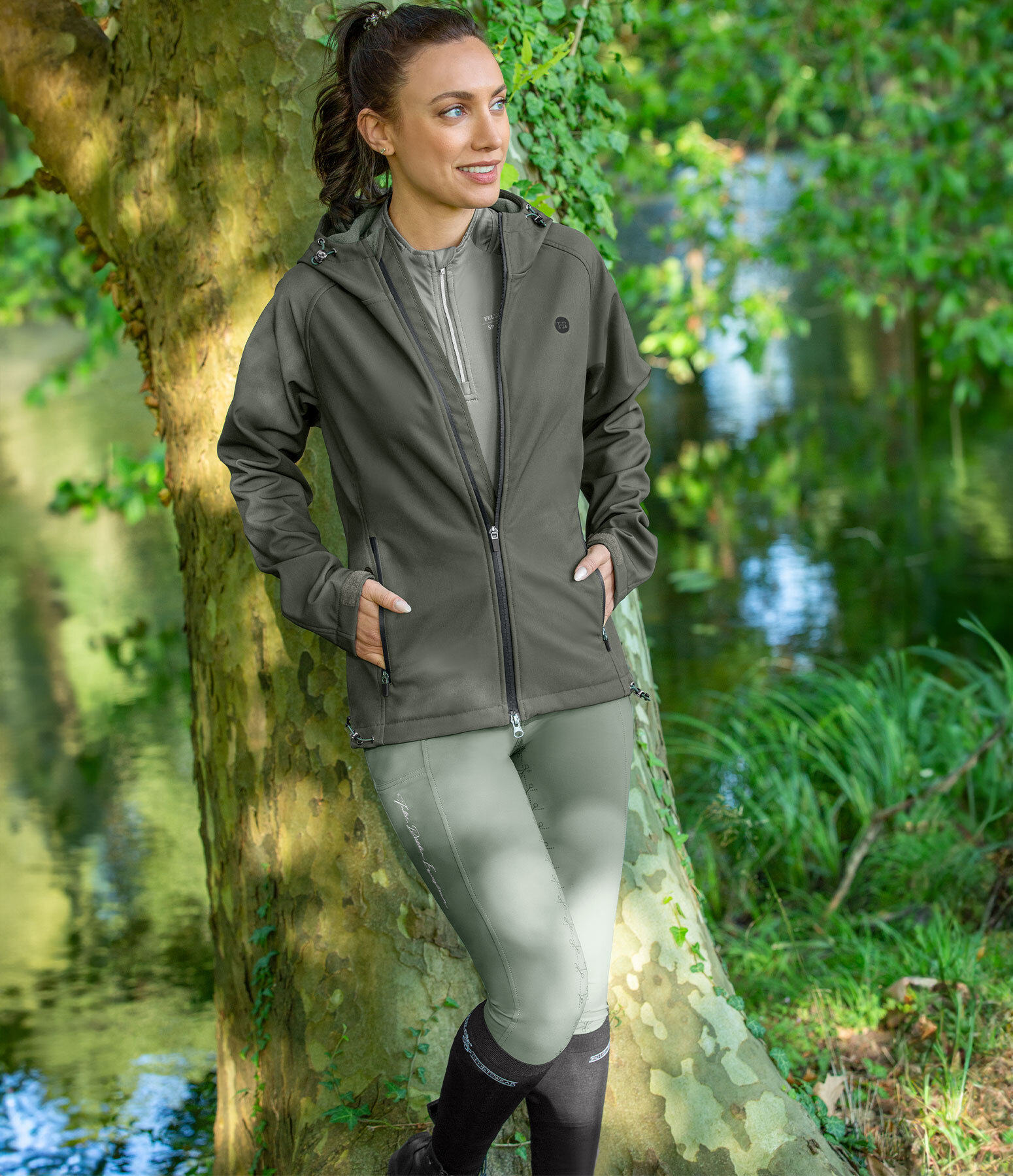 Dames outfit Laura in forest