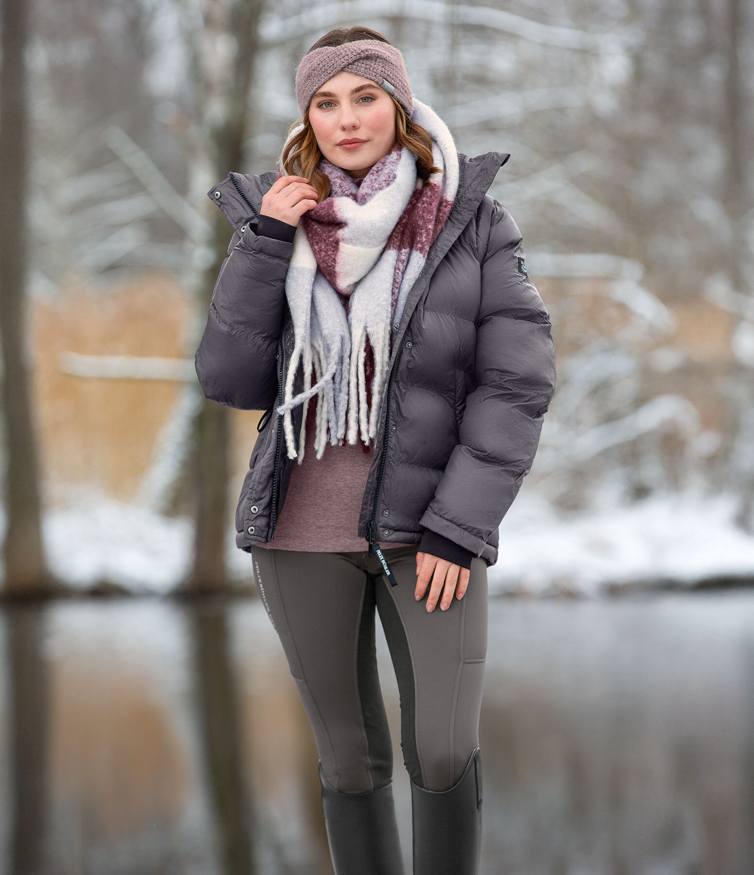 Outfit Elis in carbon