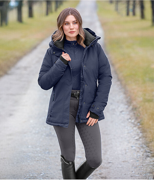Outfit Sara in navy classic